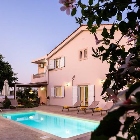 Carpe Diem-Luxury Villa With Private Pool Agia Paraskevi  外观 照片