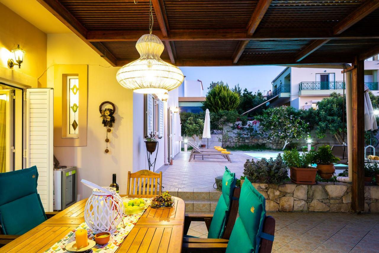 Carpe Diem-Luxury Villa With Private Pool Agia Paraskevi  外观 照片